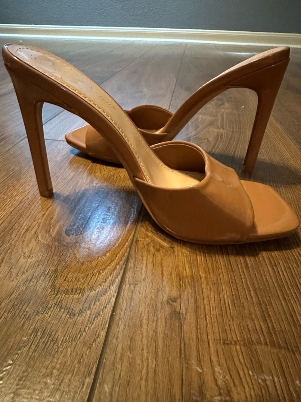 Women's Tan Mule 4 inch SZ6 High Heels - Sleek Square Open-Toe Slide